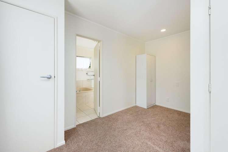 8/166 Dp Waihi Road Judea_6