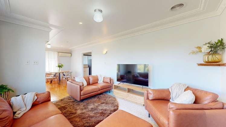 110 Brunton Crescent Thames_1