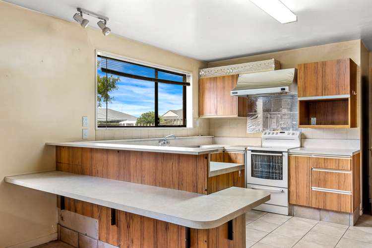 11 Langham Place Redwood_7