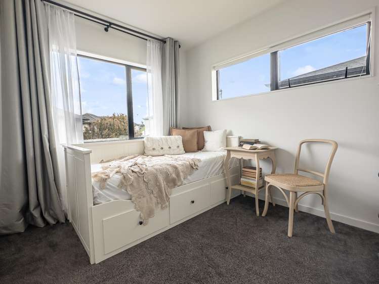 1 Nga Waka Place Mangere_10