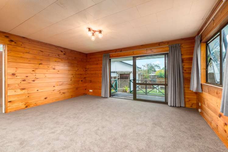 3/9 Te Kanawa Crescent Henderson_7