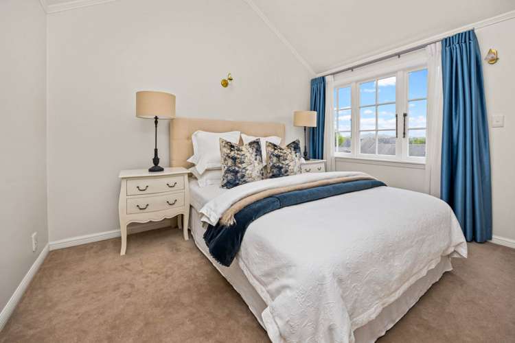 20b Golf Road Epsom_18