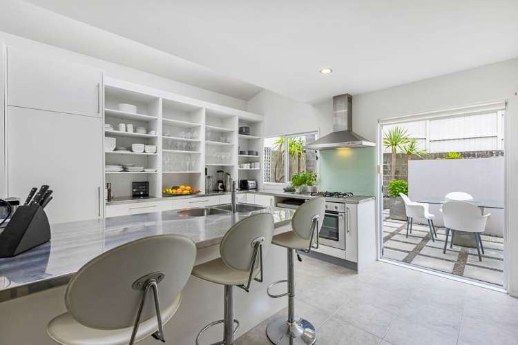 3/38 Sarsfield Street Herne Bay_9