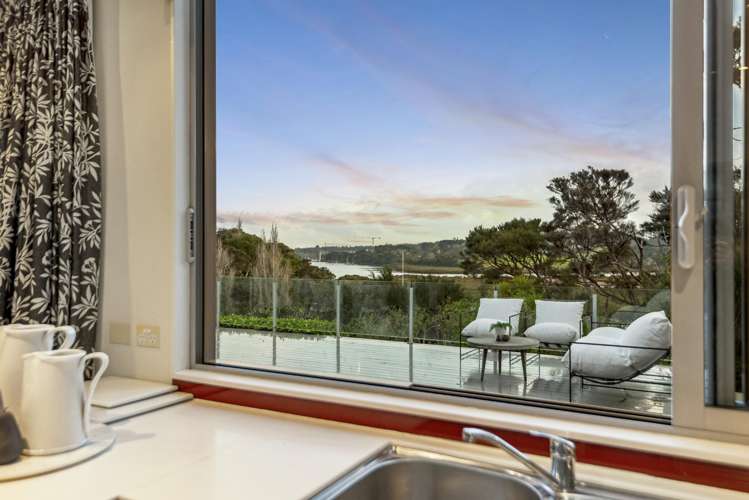 26 Matheson Road Red Beach_12