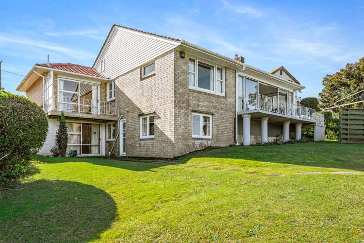 5 Churchill Road Murrays Bay_9