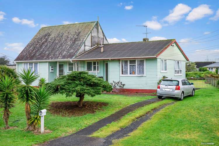 5 Harwood Crescent Otara_8
