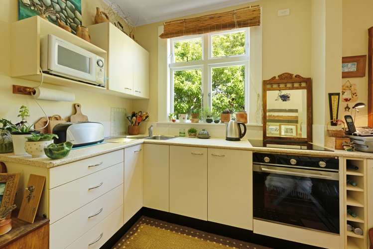 1/21 Sunshine Avenue Karori_10