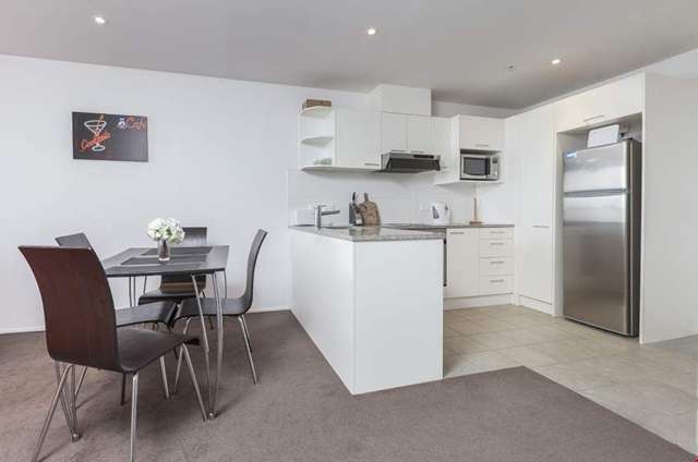 704/70 Pitt Street Auckland Central_3