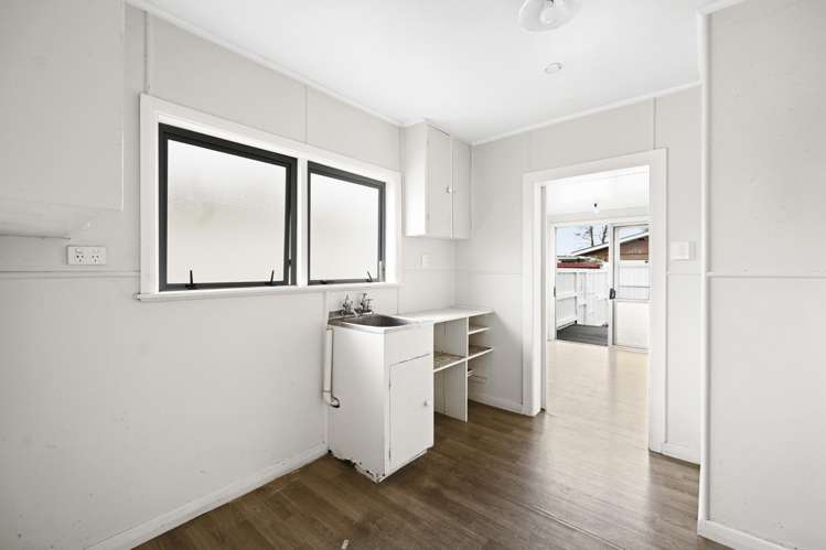 14 Wall Street Nawton_18