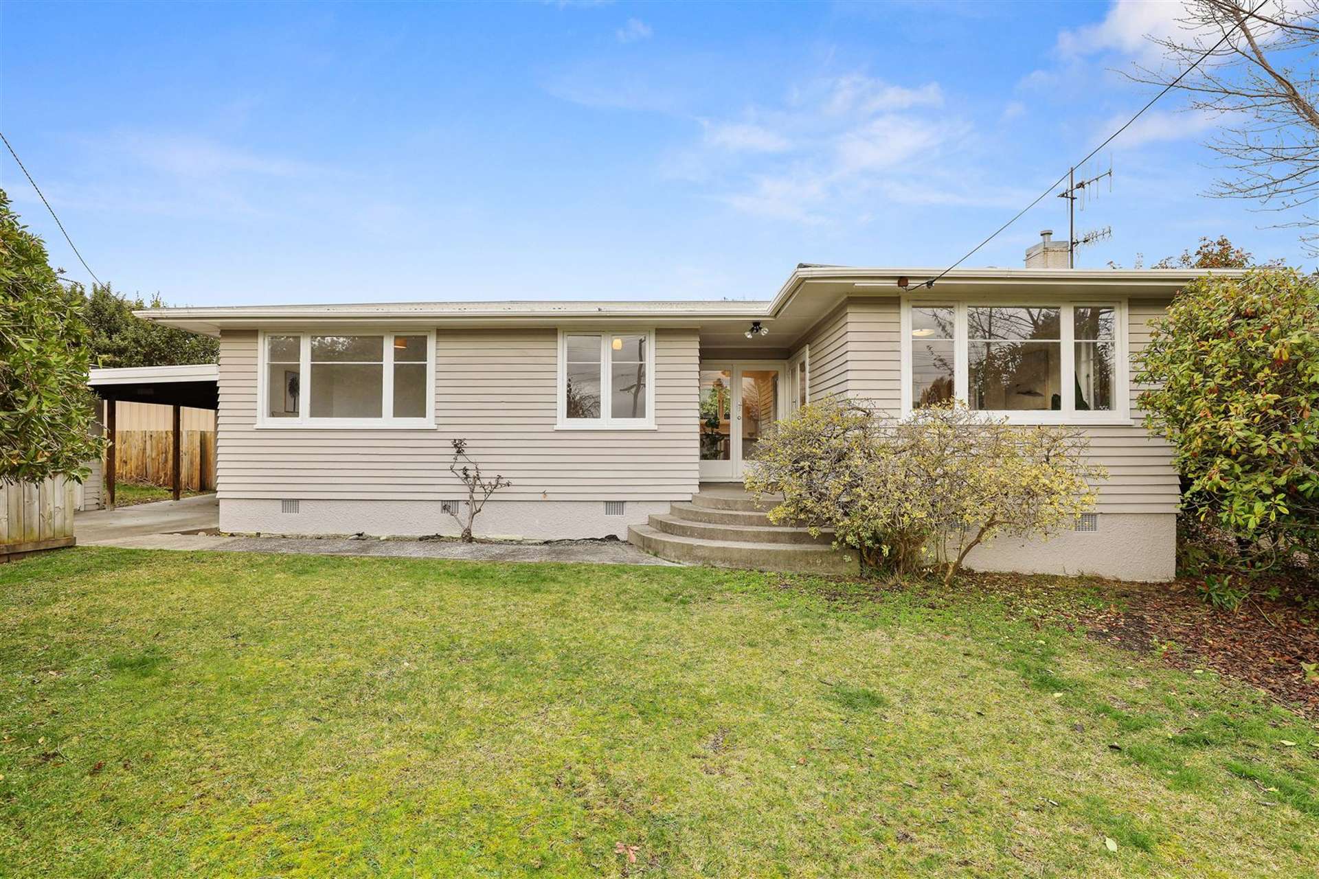 52 Mere Road Taupo_0