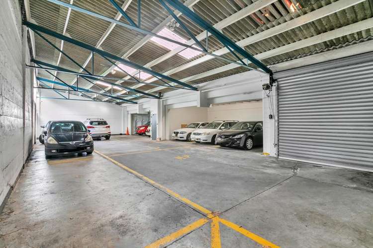 8-10 Dundonald Street Eden Terrace_11