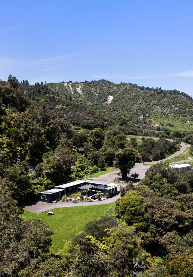 2109 Okau Road Ahititi_29