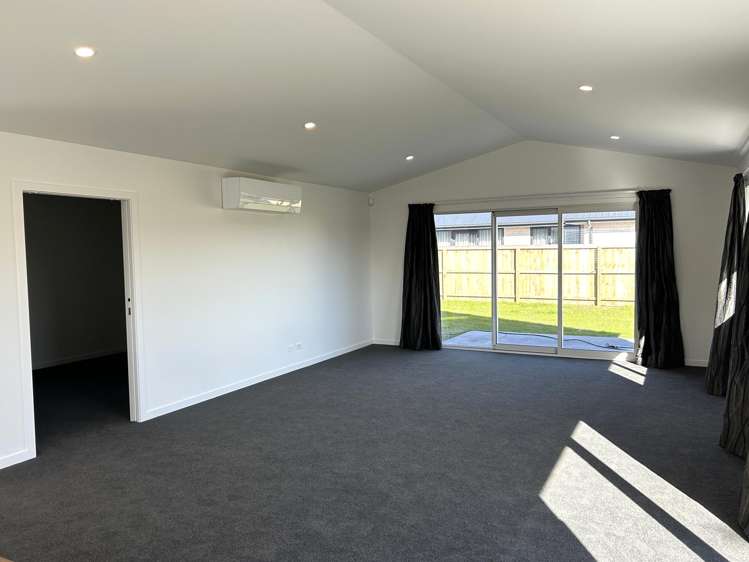 70 Halpin Drive Lincoln_5