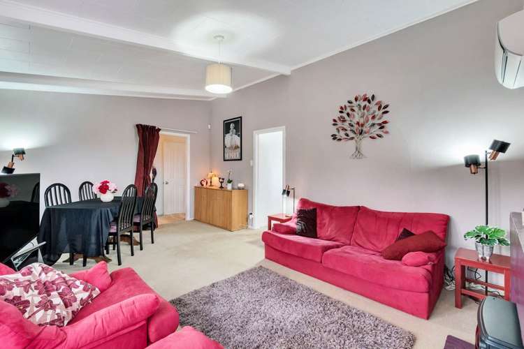 89 Bond Crescent Forrest Hill_8