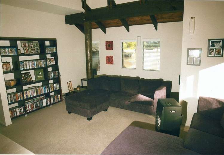 31 Seaward Place Wattle Downs_11