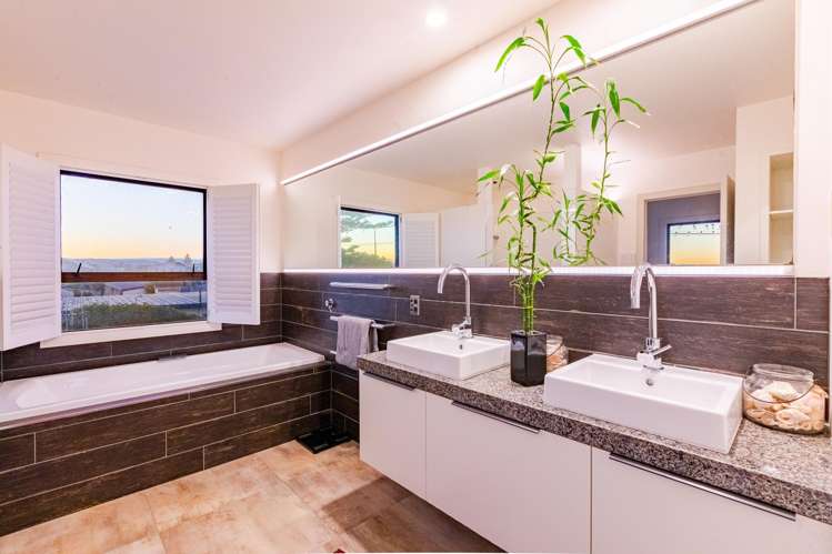 62 Meeanee Quay Westshore_9