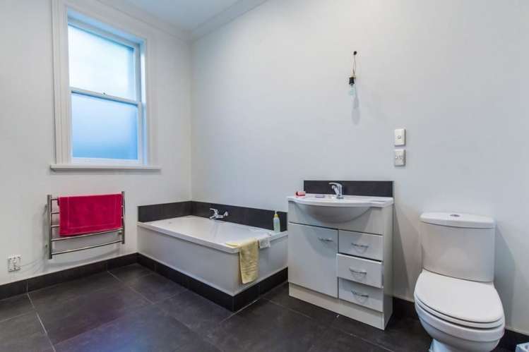 148 London Street Dunedin Central_7