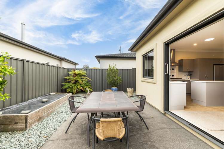 2 Tasman Drive Poraiti_18