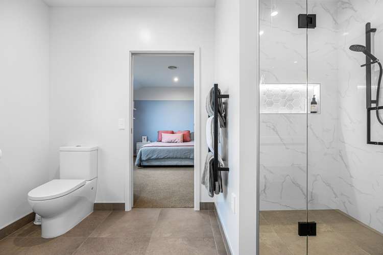 22 Mchughs Road Swannanoa_12