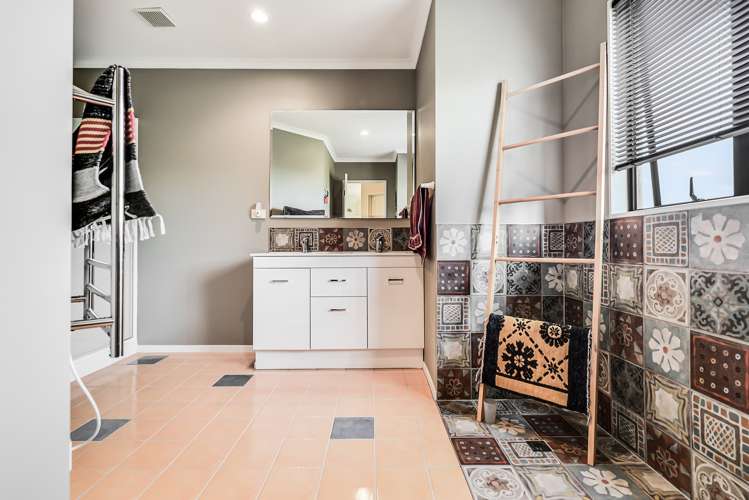 13 Cranbrook Place Rototuna North_21