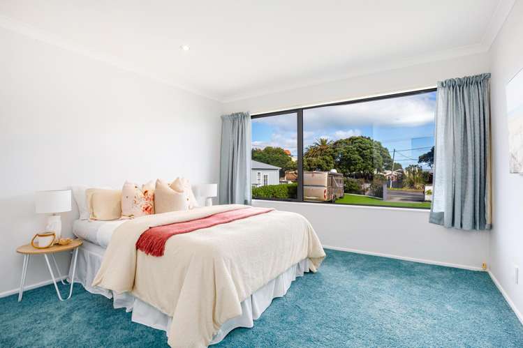56 Wharemauku Road Raumati Beach_15