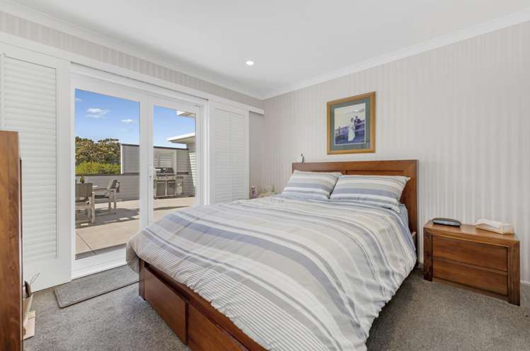 9 Bradbury Road Botany Downs_22
