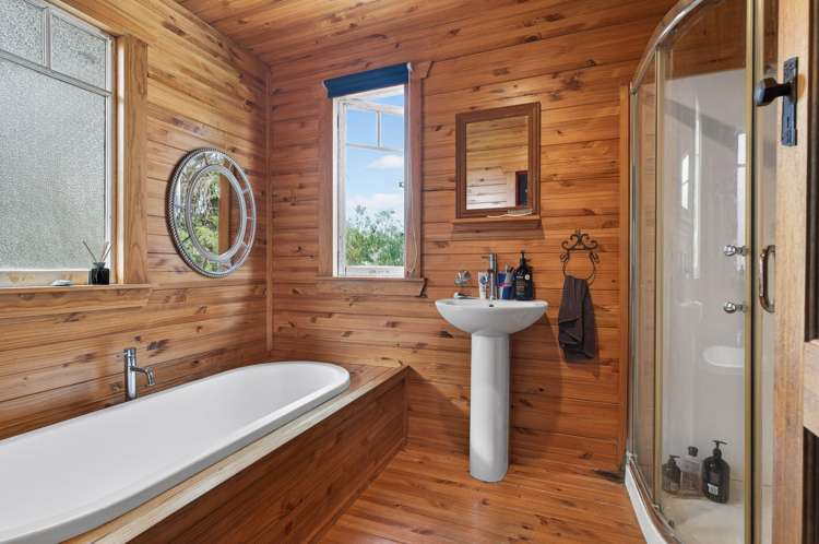 49 Petley Road Paparoa_12