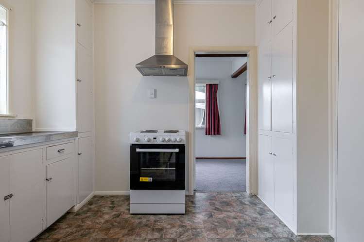 51 and 51A Moa Street Taihape_10