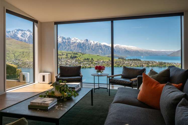 92 Hensman Road Queenstown_14