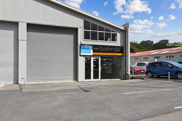 Quality Industrial + Showroom - Kaikorai Valley Rd