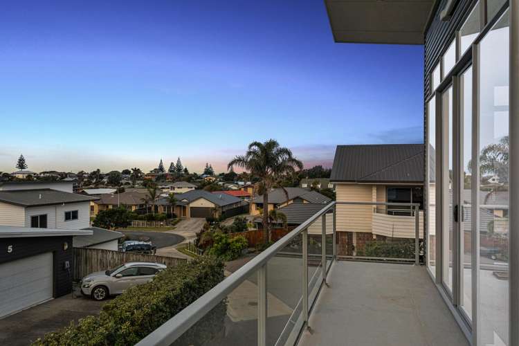 3 Omega Place Coastlands_6