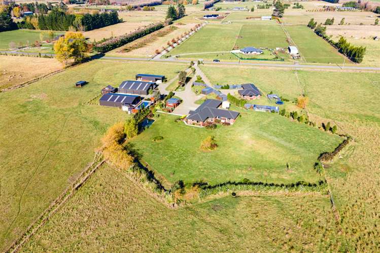 42 Mountvista Road Fernside_39