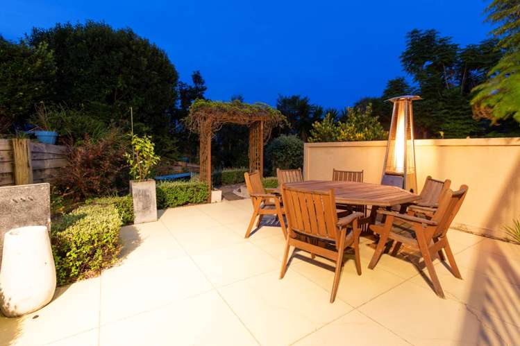 19 West Hoe Heights_0