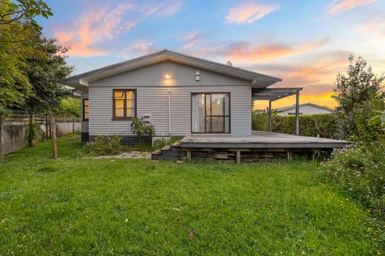 130 Awaroa Road Helensville_21