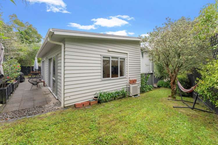 38a Sequoia Place Sunnynook_14