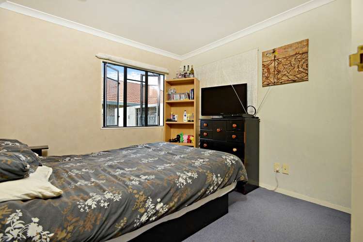 13 Conacher Close East Tamaki Heights_10