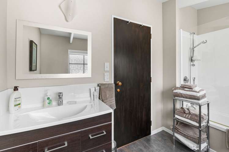 27 Burtts Road Durie Hill_12