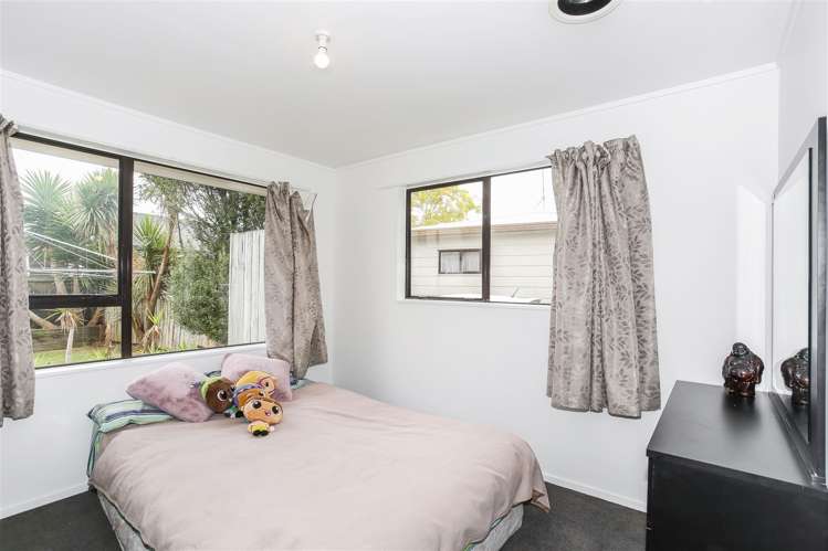 2/13 Edmund Hillary Avenue Papakura_8