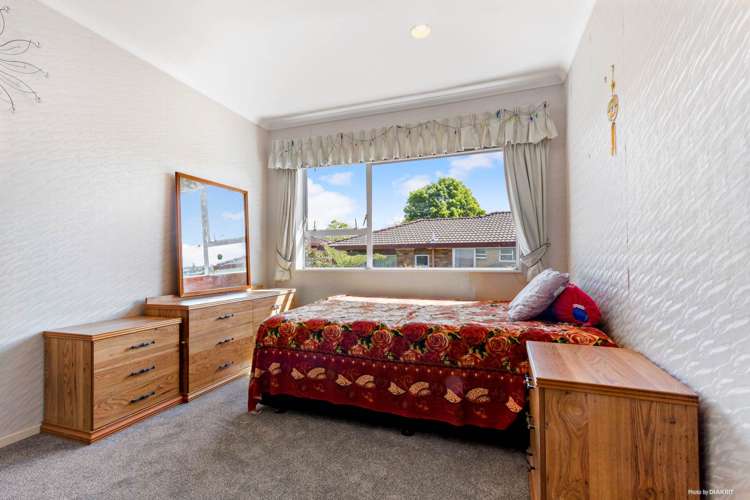 33f Kirby Street Glendene_14