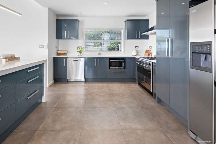 21 Duncansby Road Stanmore Bay_18