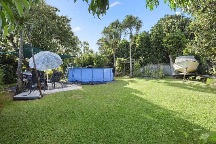 17 Howden Street Waiuku_11