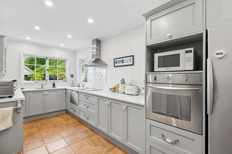 6 St Ronans Road Macandrew Bay_11