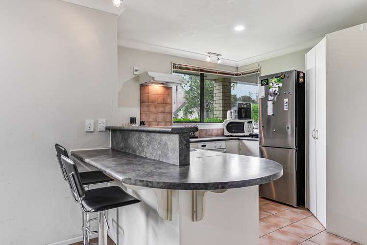 18 Glen Cree Avenue Rototuna_6