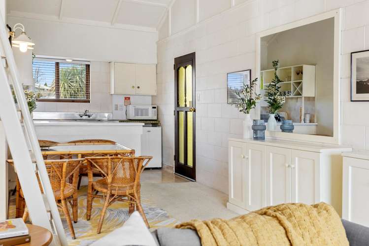 6/116 Lake Terrace_3