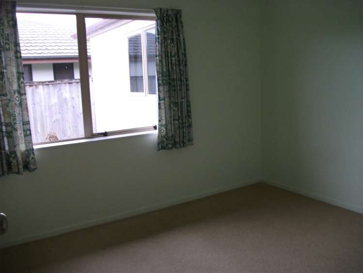 5 Lavenham Place Rototuna North_5