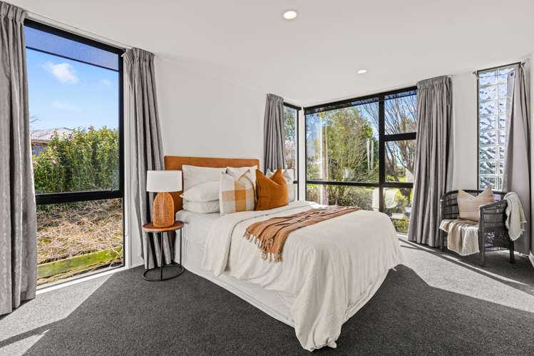 28 Hassals Lane Waltham_9