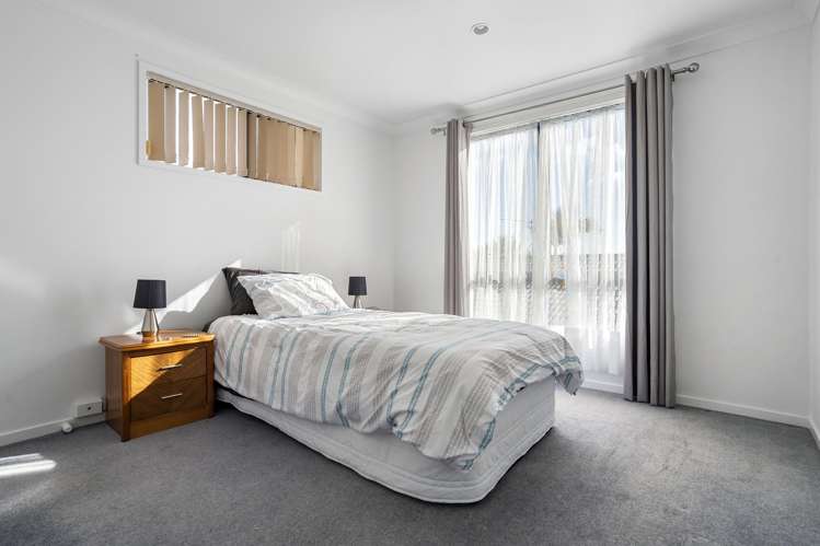 1 Highfields Terrace Henderson_9