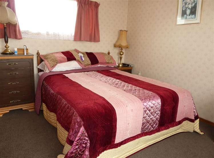 21 West Crescent Te Puru_14