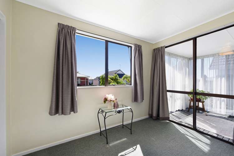 9 Conifer Court Richmond_10