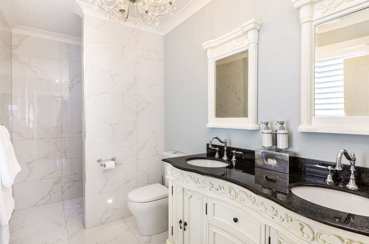 35 Coprosma Crescent Waipahihi_19